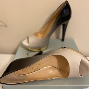 Jessica Simpson White|Black Ombré Shoes